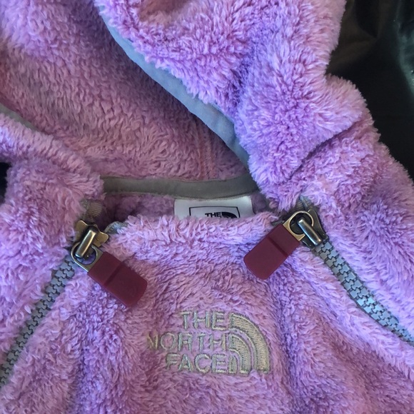 The North face Full body jacket original babies 3 to 6 months with hat,gloves. - Picture 7 of 13